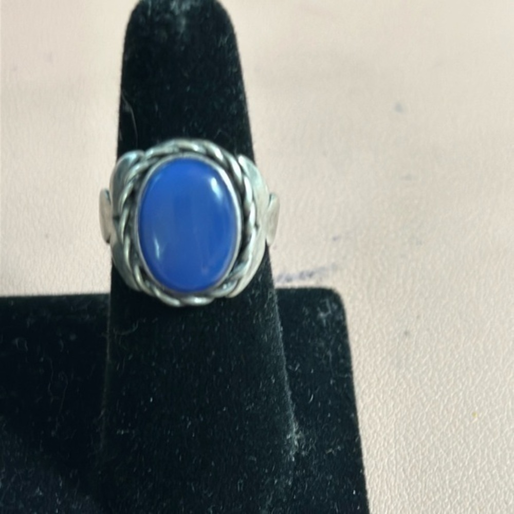 Genuine‎ Lavender  Ring, size 7